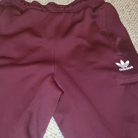 ADIDAS BURGUNDY FLEECE LINED CARGO ZIP POCKET PA - Picture 3 of 12